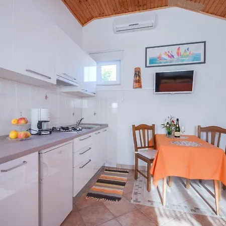 Lägenhet Haus Roko Rovinj