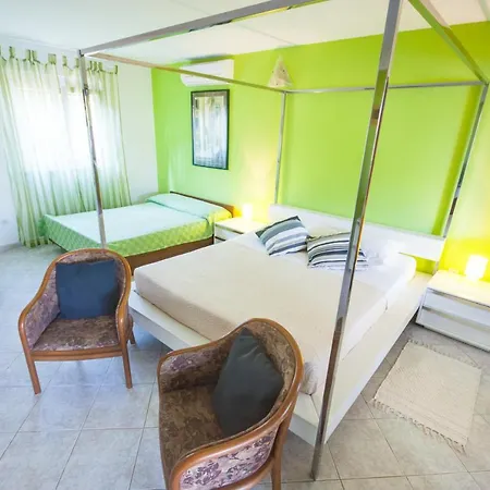 Haus Roko Apartment *