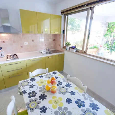 Apartment Haus Roko